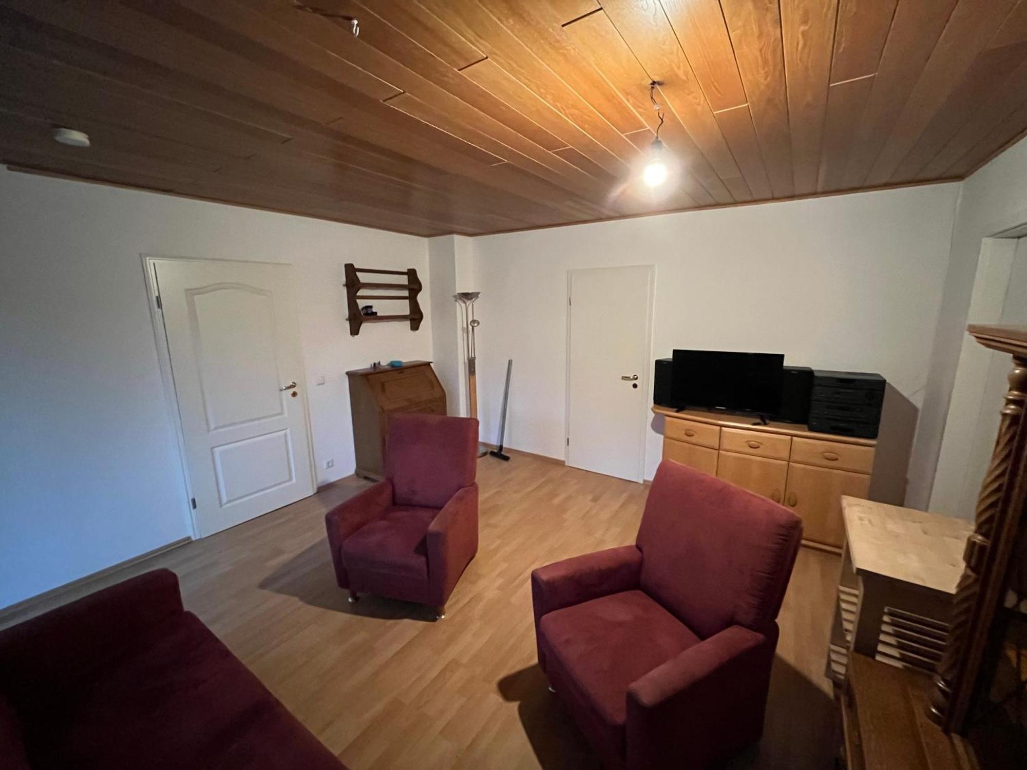 Ferienwohnung Auf Dem Bauernhof - Hermanns Lodge Strassenhaus Exterior photo